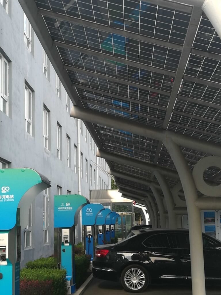 60kw off grid solar parking shed 2